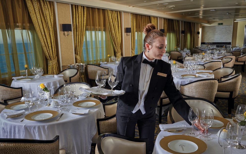 RSSC, Seven Seas Voyager, Chartreuse 2.jpg